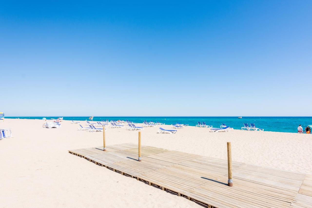 Homeholidaysrentals Nice - Costa Barcelona Malgrat de Mar Esterno foto